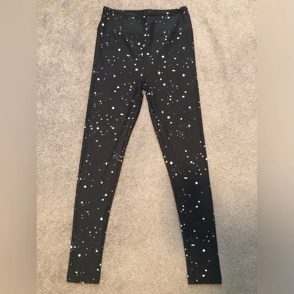LuLaRoe NWOT leggings ๐๐ช - Picture 1 of 4